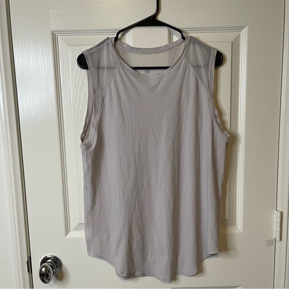 lululemon athletica Tops - Lululemon Women's Airy Breakaway Tank size 10